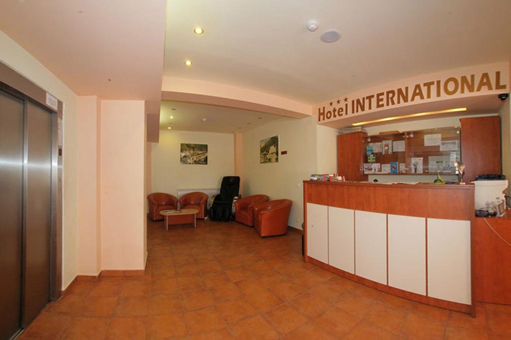 Hotel International Băile Herculane Eksteriør bilde